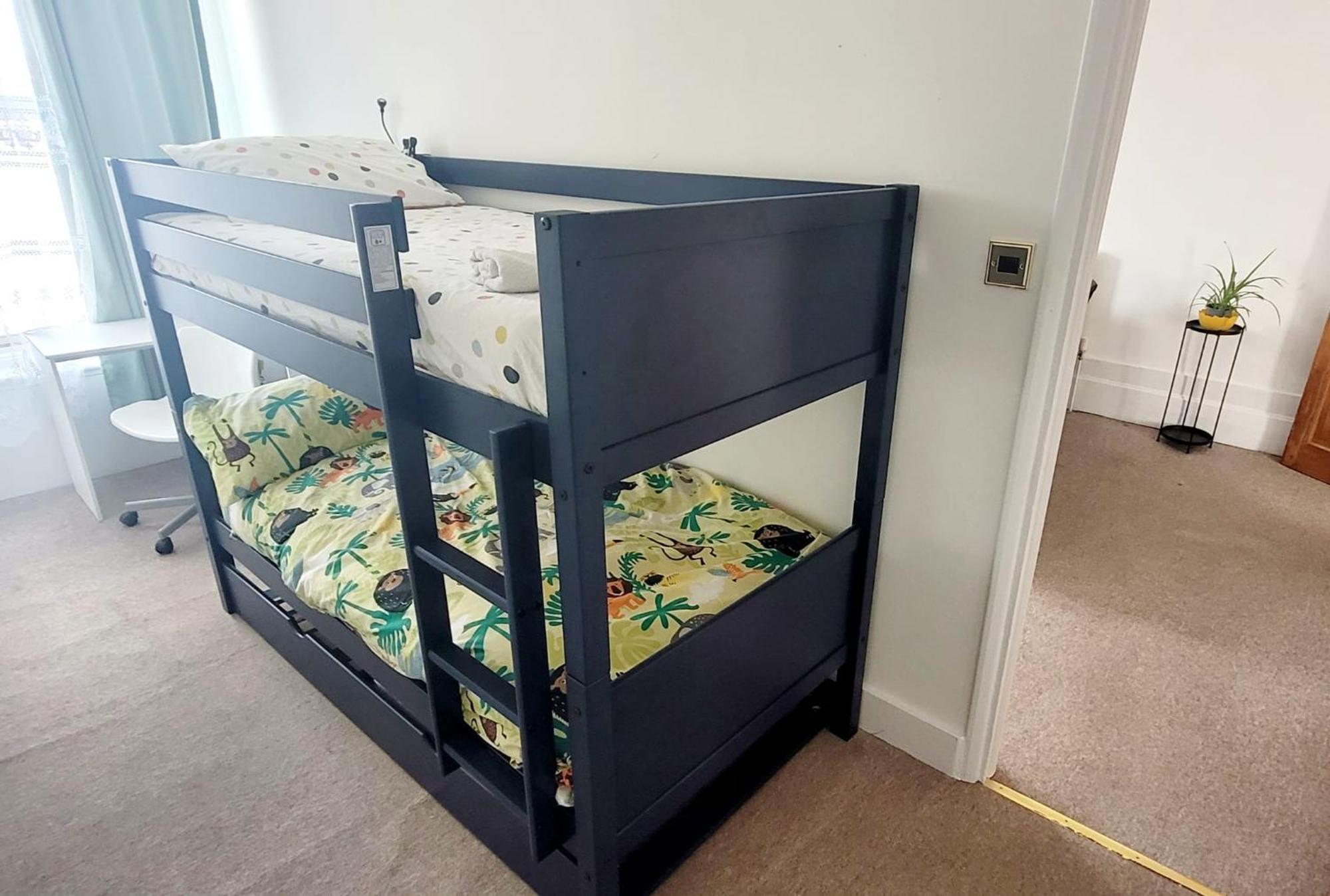 Stylish And Bright Flat In London N8 Turnpike Lane - Piccadilly Line Apartment Ngoại thất bức ảnh