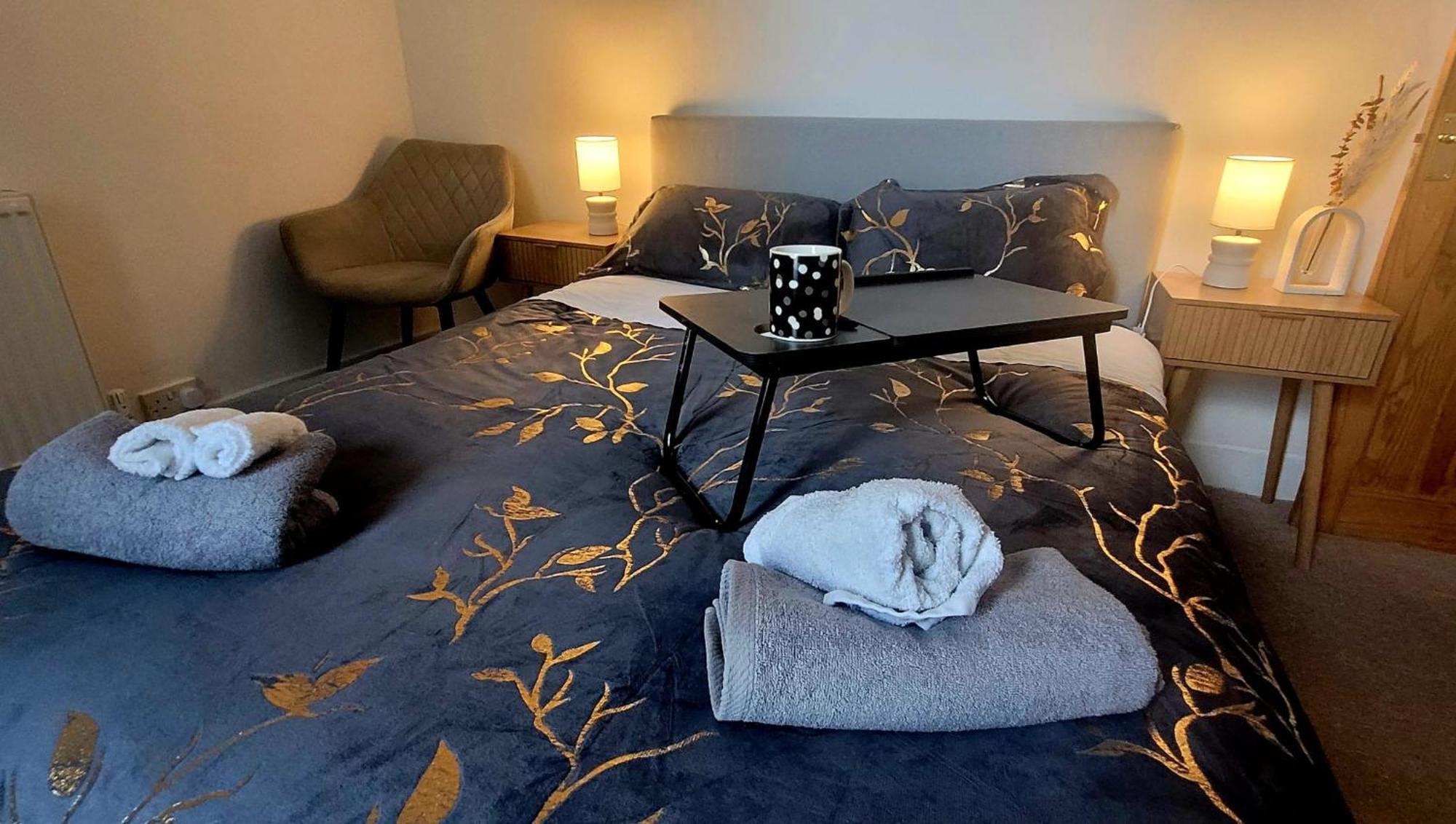 Stylish And Bright Flat In London N8 Turnpike Lane - Piccadilly Line Apartment Ngoại thất bức ảnh